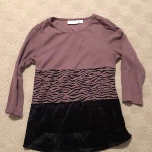 Belle by Kim Gravel size small 3/4” sleeves